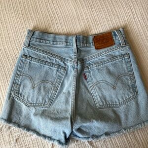 Levi’s Wedgie Short